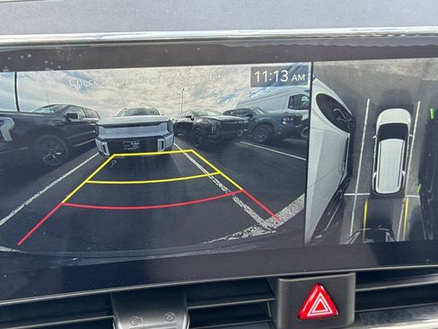 New 2026 Kia Carnival SX image 21