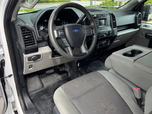 Used 2019 Ford F150 XL w/ Trailer Tow Package RWD image 10