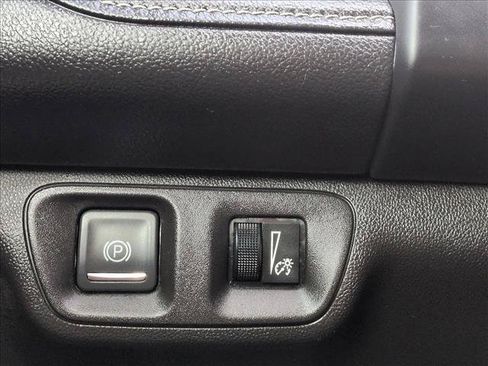 Certified 2019 GMC Acadia Denali w/ Technology Package AWD/4WD image 18