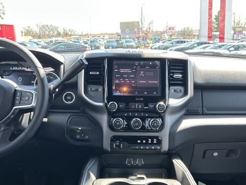 New 2026 RAM 2500 Big Horn AWD/4WD image 26
