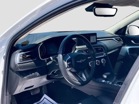 Used 2023 Genesis G70 2.0T AWD/4WD image 9