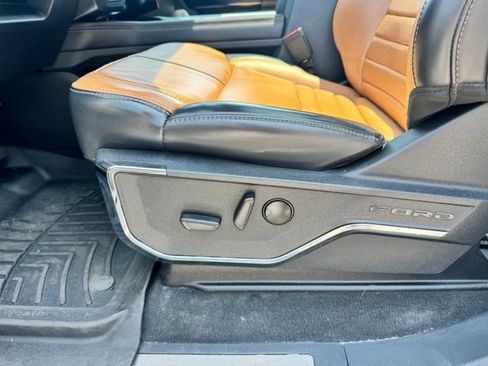Used 2023 Ford F350 Platinum AWD/4WD image 31