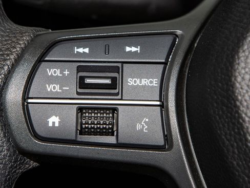 Certified 2024 Honda CR-V EX image 29