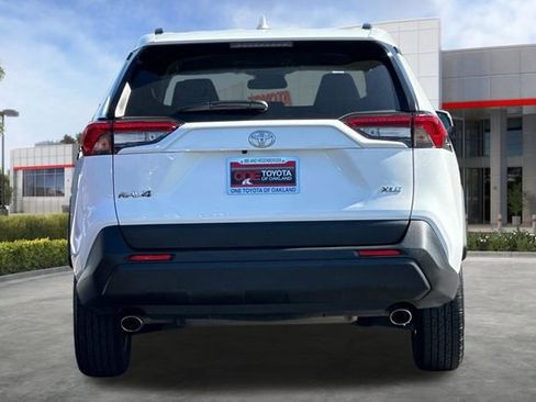 Certified 2025 Toyota RAV4 XLE image 6