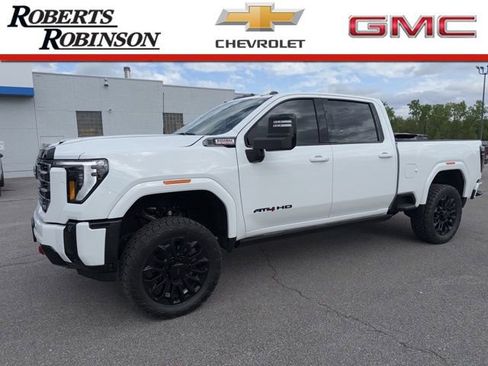 Used 2025 GMC Sierra 2500 AT4 w/ AT4 Premium Plus Package AWD/4WD image 1