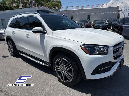 Used 2022 Mercedes-Benz GLS 450 4MATIC image 12