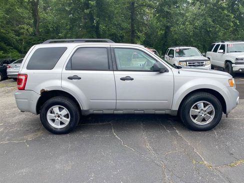 Used 2009 Ford Escape XLT FWD image 4