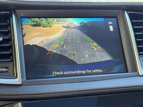 Used 2025 INFINITI QX50 Luxe image 24