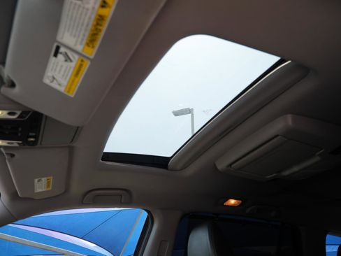 Used 2020 Honda Pilot Elite image 15