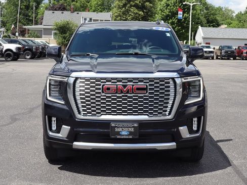 Used 2023 GMC Yukon Denali AWD/4WD image 16