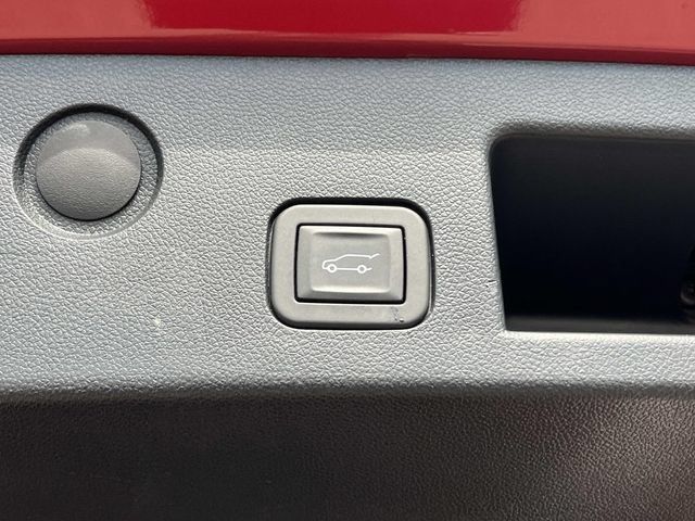 Certified 2025 Chevrolet Equinox ACTIV w/ Convenience Package III AWD/4WD image 19