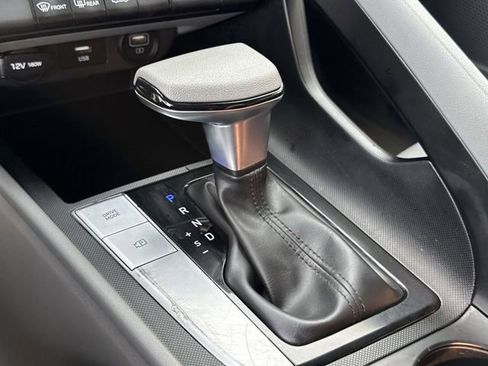 Used 2023 Hyundai Elantra SEL image 13