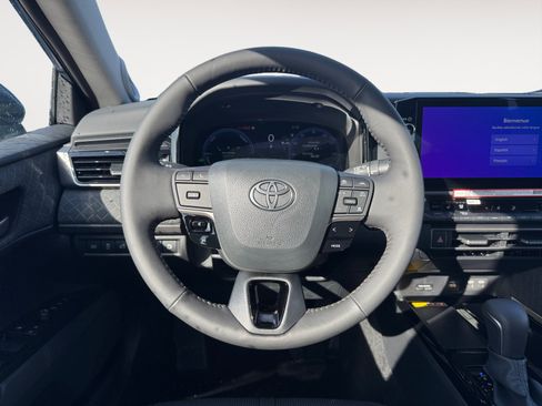 New 2026 Toyota Camry XLE AWD/4WD image 15