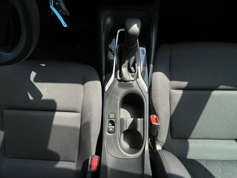Used 2024 Toyota Corolla LE FWD image 14