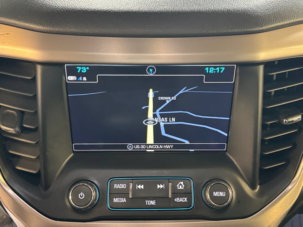Used 2019 GMC Acadia Denali w/ Technology Package AWD/4WD image 19