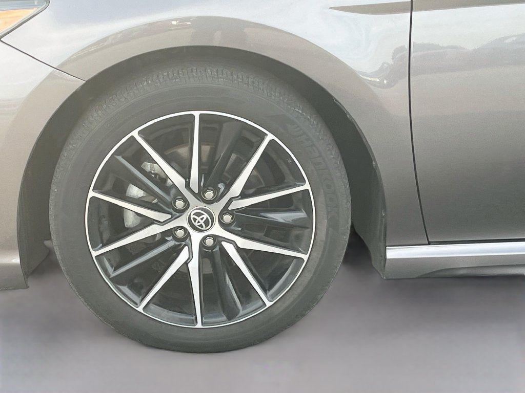 Used 2023 Toyota Camry SE FWD image 28