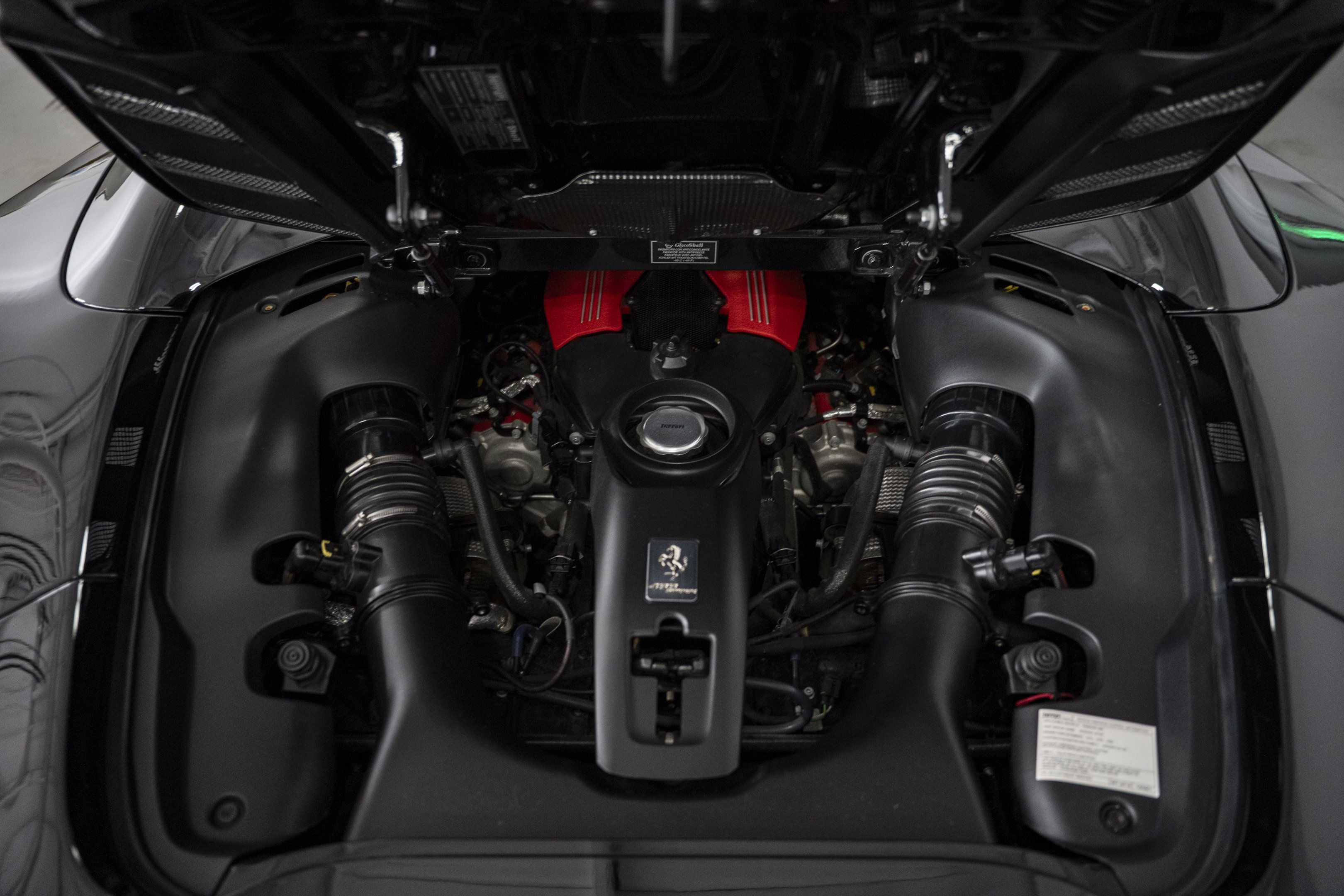 Used 2018 Ferrari 488 Spider RWD image 46