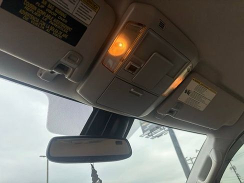 Used 2021 Toyota Tundra SR5 w/ SR5 Upgrade Package image 18