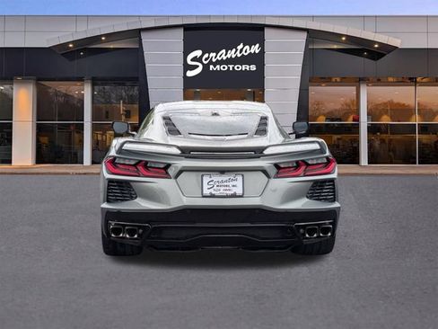 Used 2022 Chevrolet Corvette Stingray Preferred Cpe w/ Z51 Performance Package RWD image 4