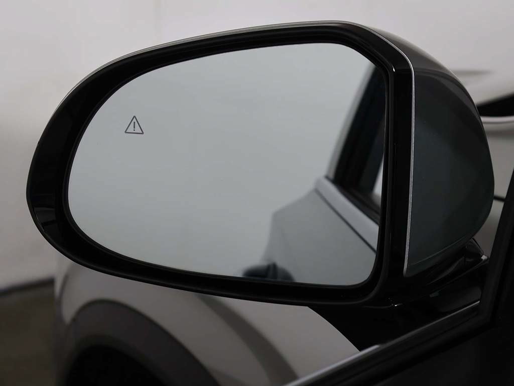 Used 2023 Hyundai Santa Fe SEL AWD/4WD image 32