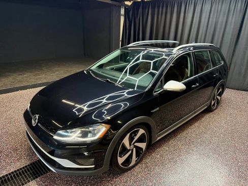 Used 2018 Volkswagen Golf Alltrack SEL AWD/4WD image 5