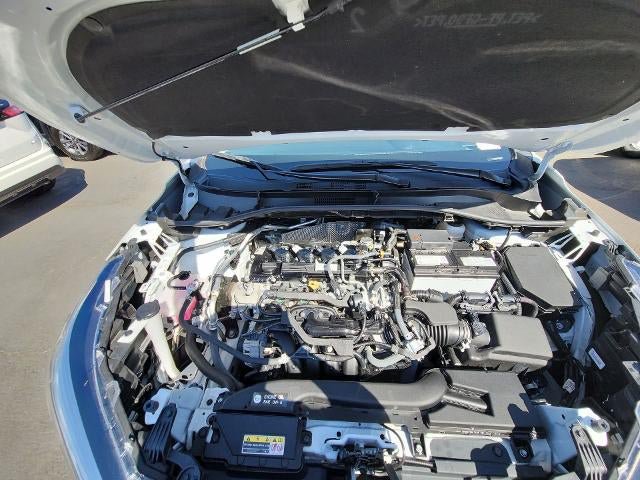 Used 2024 Toyota Corolla Cross XLE w/ Convenience Package FWD image 29