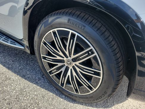 Certified 2024 Mercedes-Benz EQS 450+ SUV image 3
