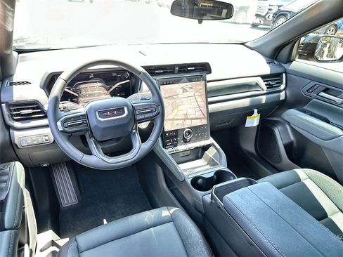 New 2026 GMC Terrain AT4 w/ Convenience Package III image 20