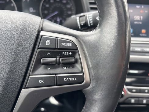 Used 2018 Hyundai Elantra Value Edition image 15