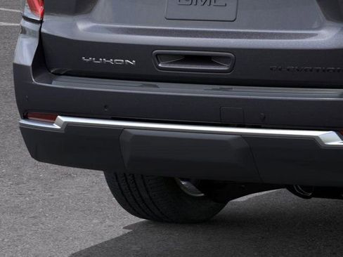 New 2026 GMC Yukon XL Elevation w/ LPO, Floor Liner Package image 14