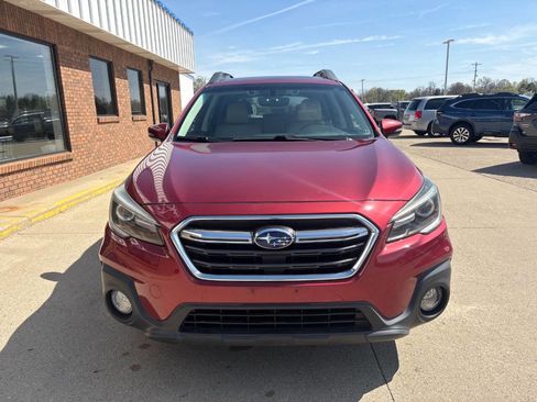 Used 2019 Subaru Outback 2.5i Limited AWD/4WD image 8