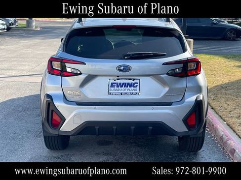 Certified 2025 Subaru Crosstrek 2.5i Limited w/ Crosstrek Mirror Package image 9