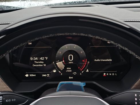 New 2026 GMC Acadia Denali Ultimate w/ LPO, Floor Liner Package image 23