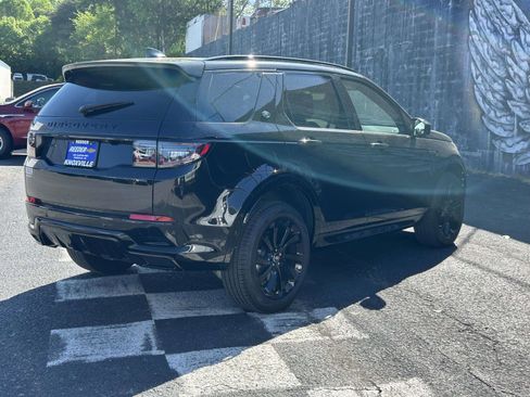 Used 2025 Land Rover Discovery Sport Dynamic SE image 3