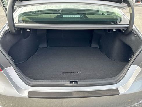 Used 2022 Toyota Camry XSE image 23