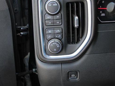 Used 2021 Chevrolet Silverado 1500 RST w/ Redline Edition image 28