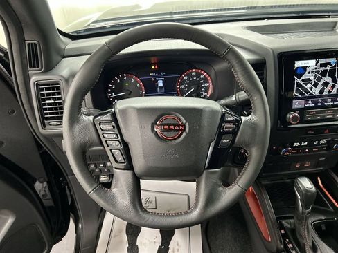 Used 2024 Nissan Frontier PRO-4X w/ Off-Road Protection Package image 4