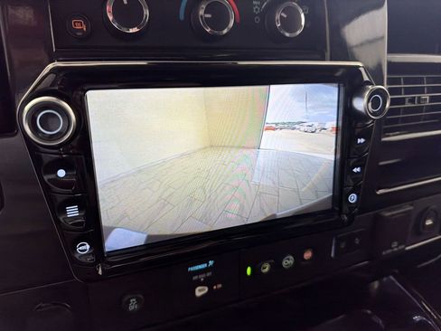 Used 2021 Chevrolet Express 2500 LS w/ Enhanced Convenience Package RWD image 15
