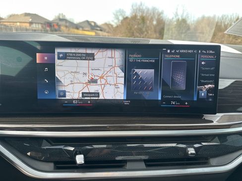 Used 2023 BMW X7 xDrive40i w/ M Sport Package image 23