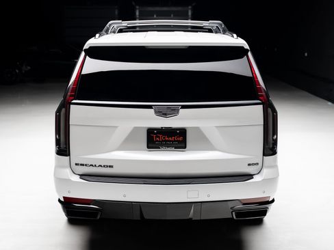 Used 2023 Cadillac Escalade Sport Platinum w/ LPO, ONYX Package AWD/4WD image 26