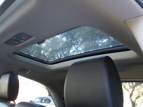 Used 2015 Audi Q7 TDI Premium Plus w/ Premium Plus Package image 24