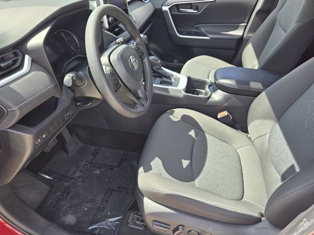 Used 2023 Toyota RAV4 XLE w/ Convenience Package FWD image 10