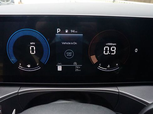 New 2026 Hyundai Santa Fe SE FWD image 11