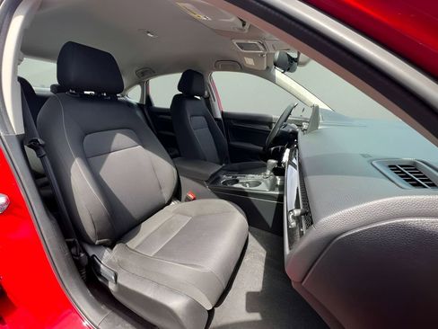 Used 2025 Honda Civic LX image 24