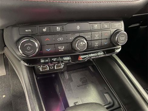 Used 2022 Dodge Durango R/T image 26