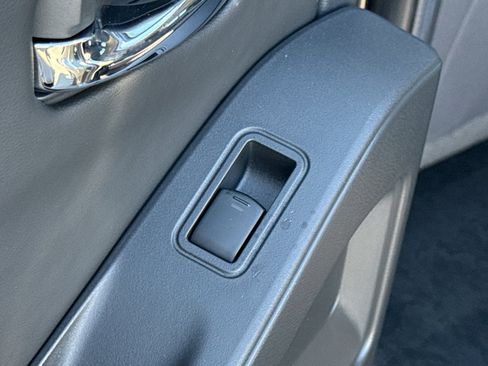 New 2026 Nissan Frontier SV w/ SV Convenience Package image 31