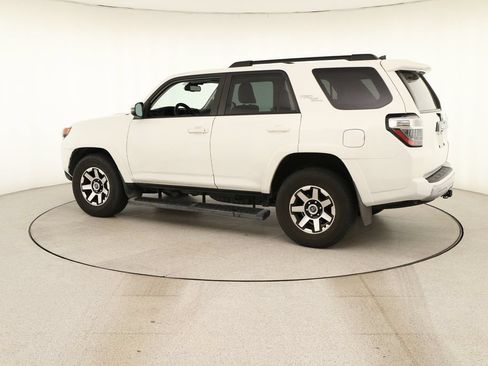 Used 2021 Toyota 4Runner TRD Off-Road Premium w/ Moonroof Package AWD/4WD image 3