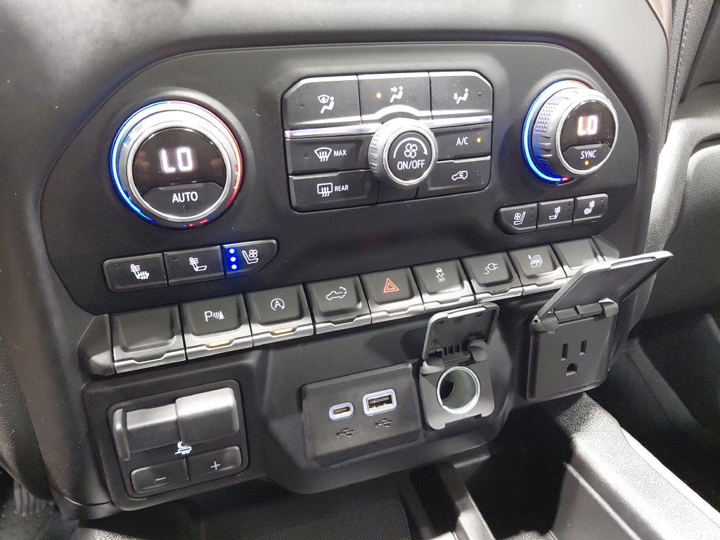 Used 2019 Chevrolet Silverado 1500 High Country w/ Max Trailering Package AWD/4WD image 41