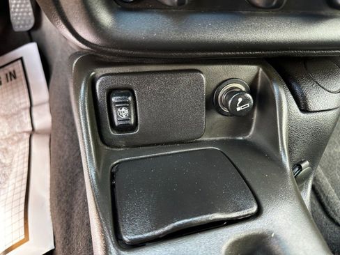 Used 2002 Chevrolet Camaro Z28 w/ Sport Appearance Pkg image 21