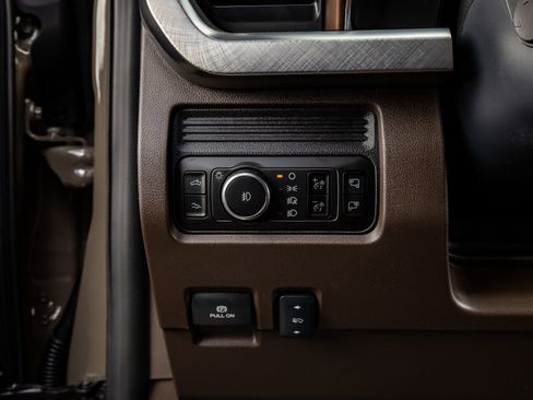 Used 2026 Ford F250 King Ranch w/ Chrome Package image 22